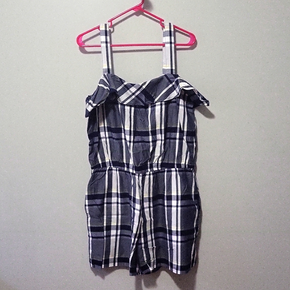 Banana Republic  romping  size L